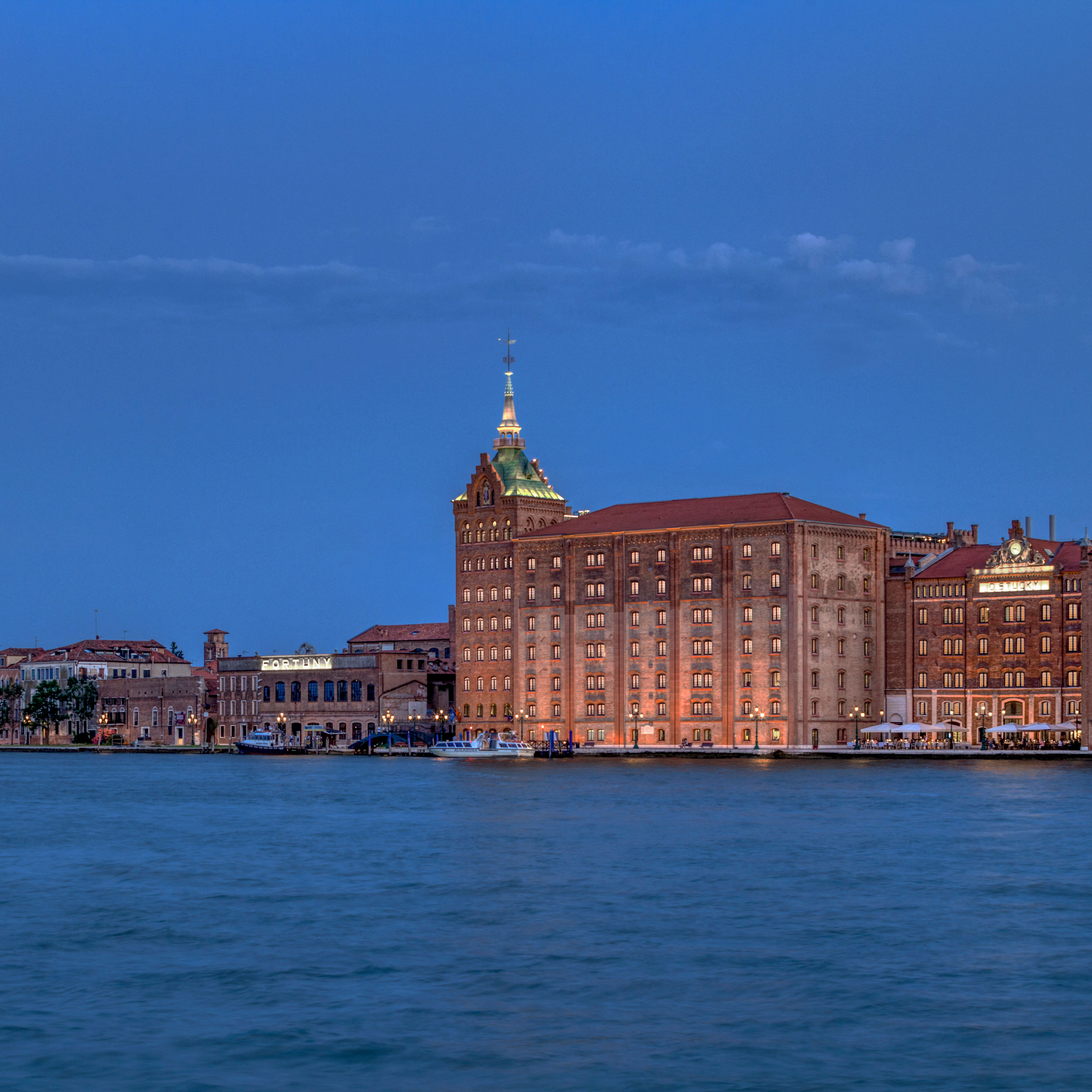 Exterior View of Hilton Molino Stucky Venice Hotel by the Water