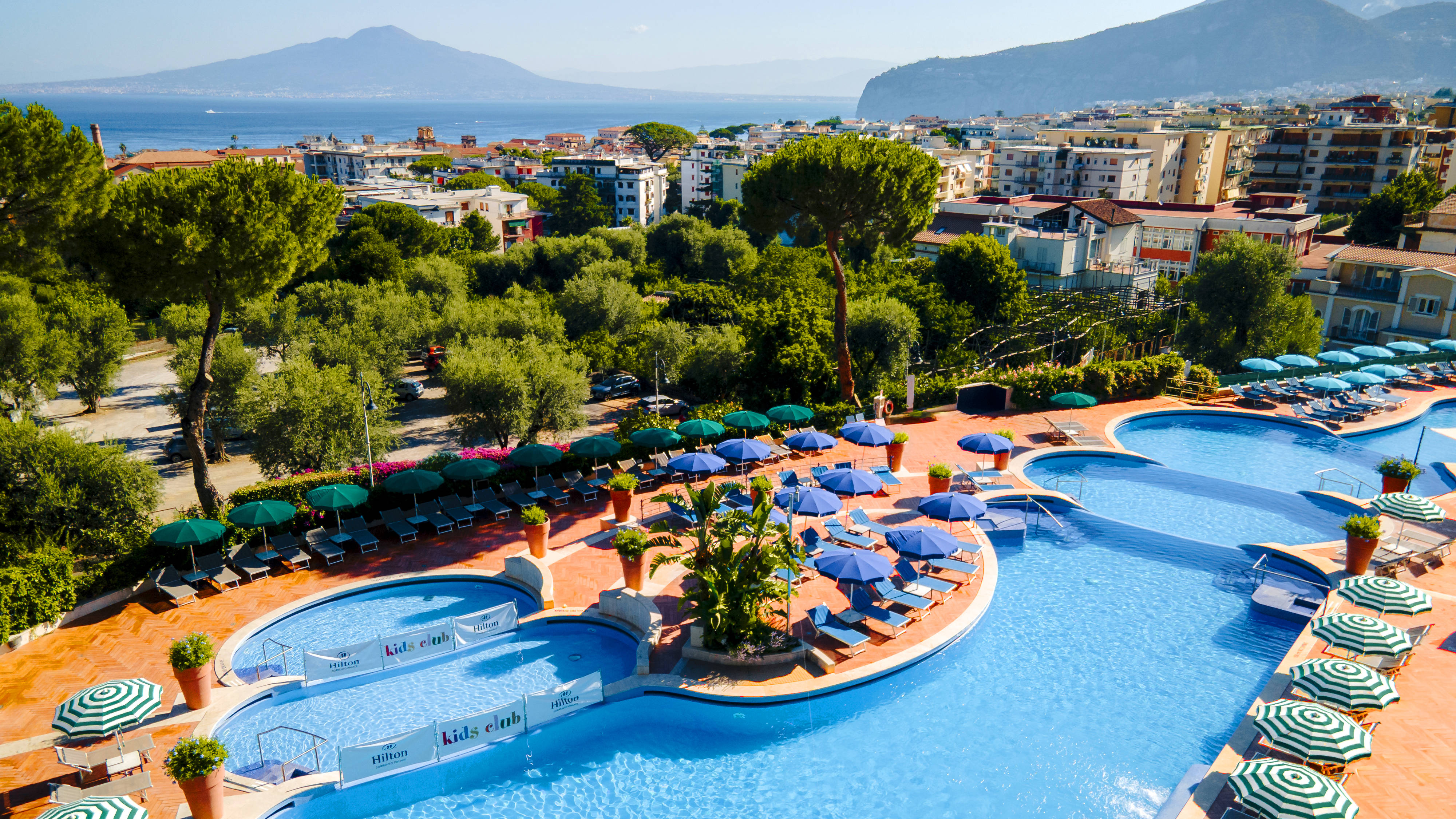 outdoor pool, view of the city and mountains