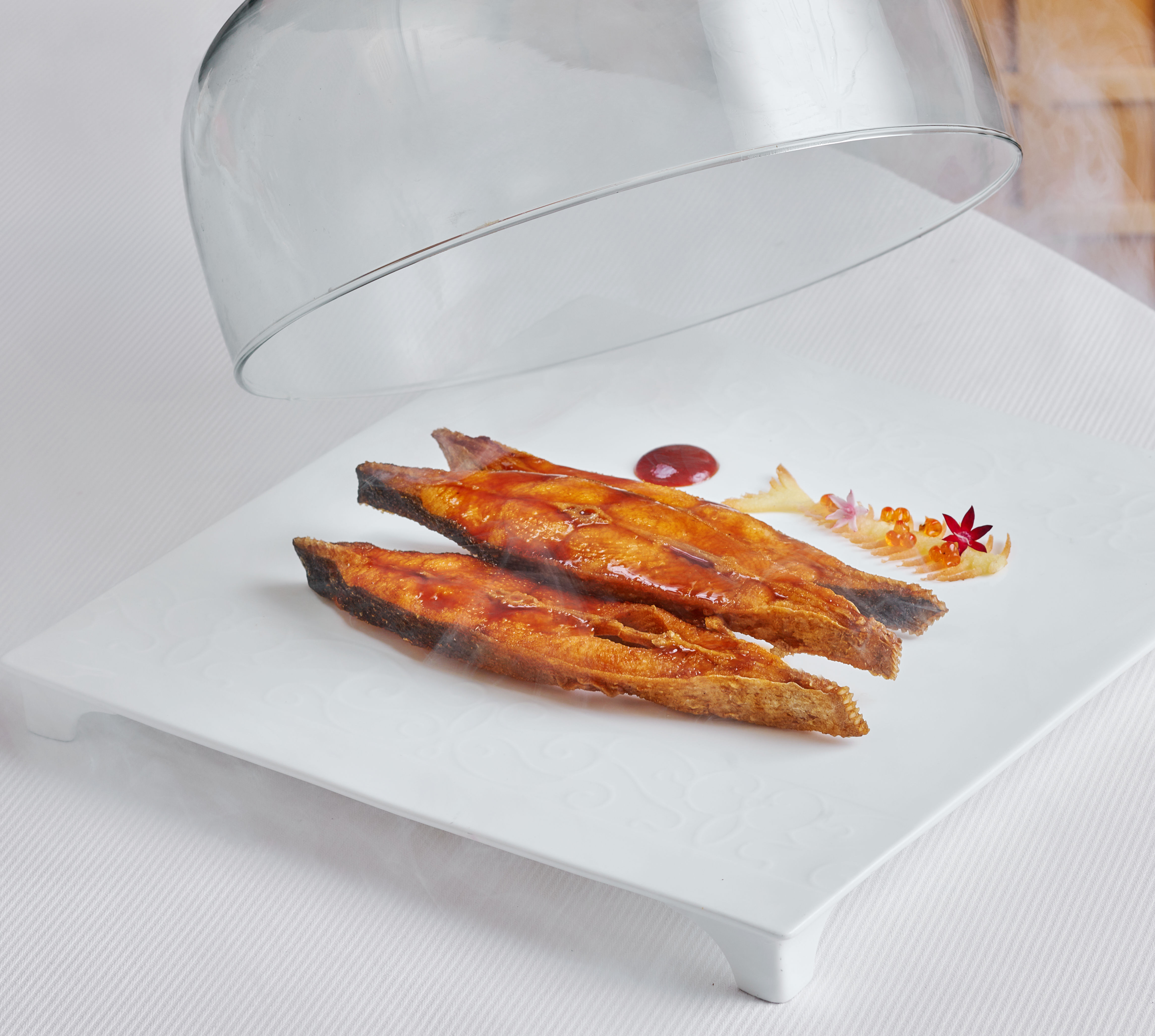 Golden Peony Smoked Fried Pomfret