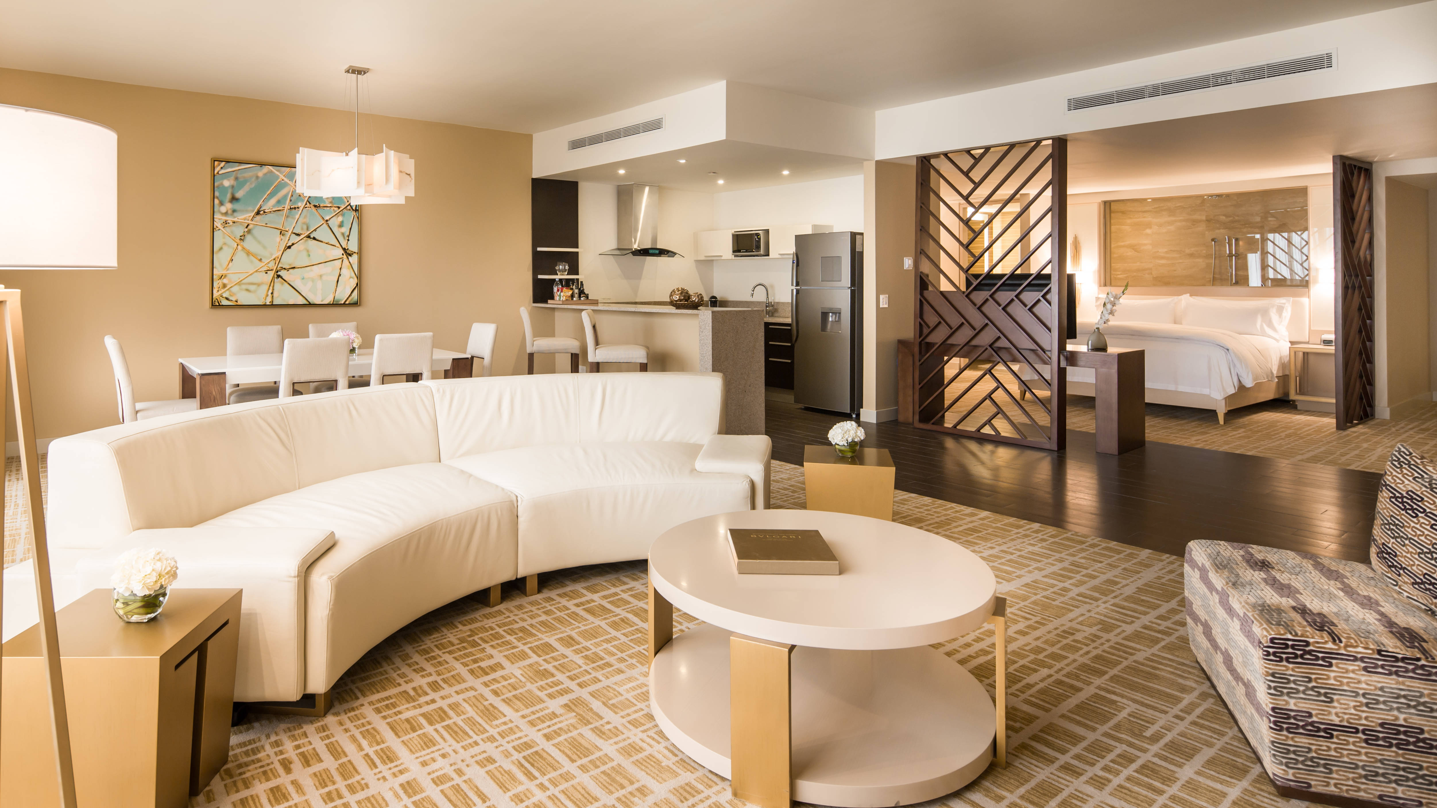 One King Bedroom Suite Ocean View