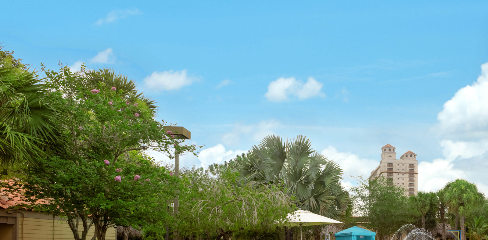 Piscine et jacuzzi pour s'amuser en famille