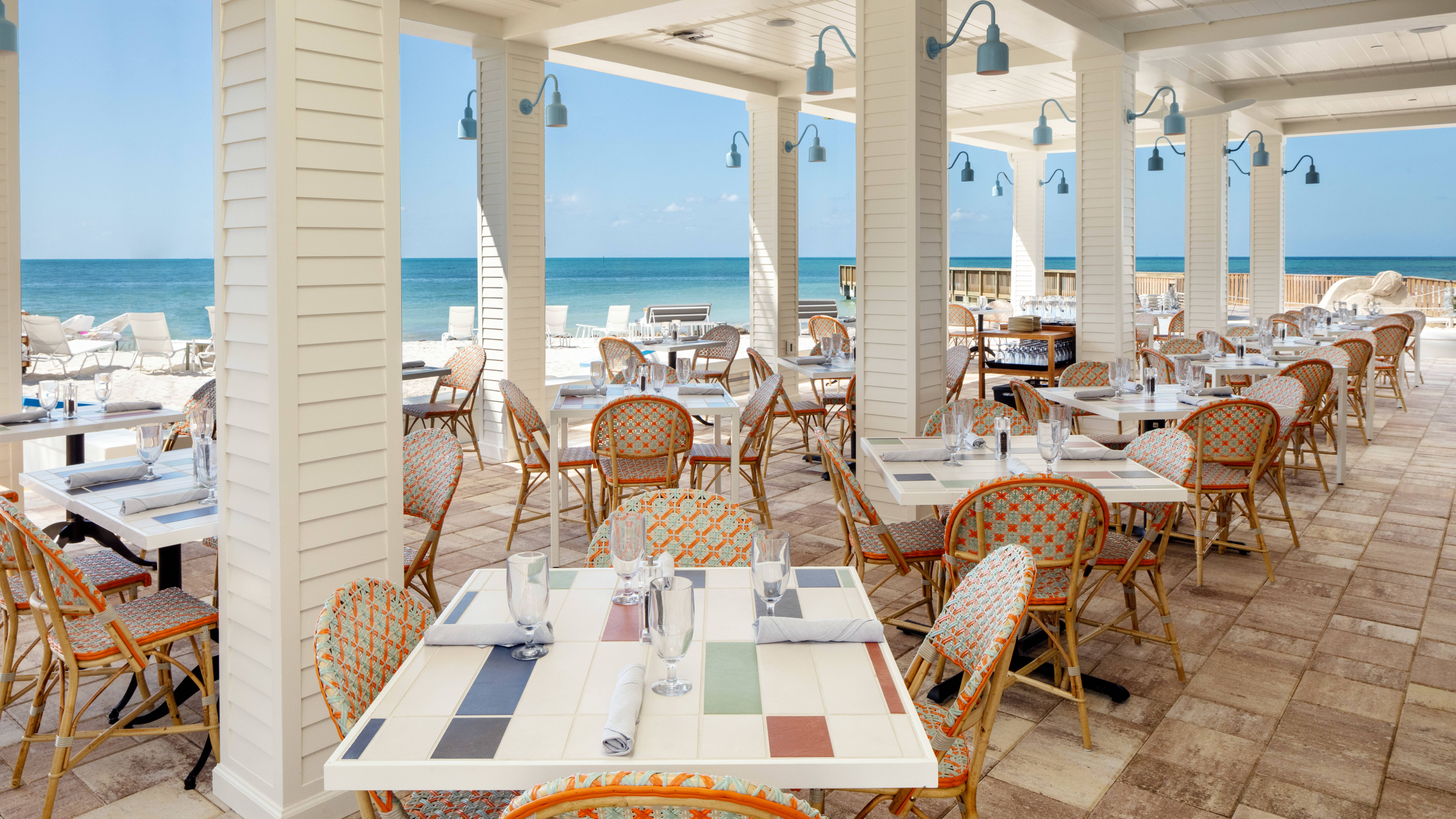 Dorada restaurant dining area.