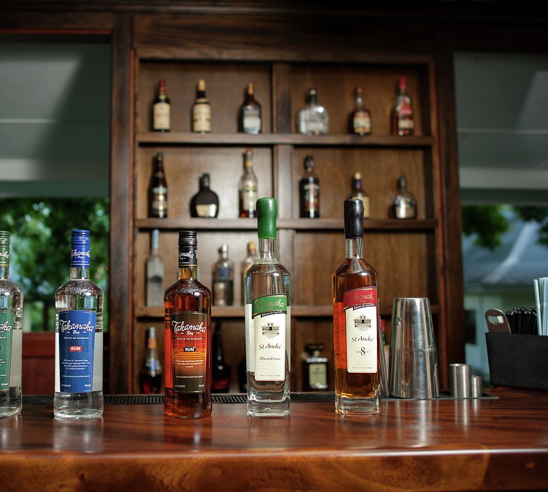 타카마 럼 증류소