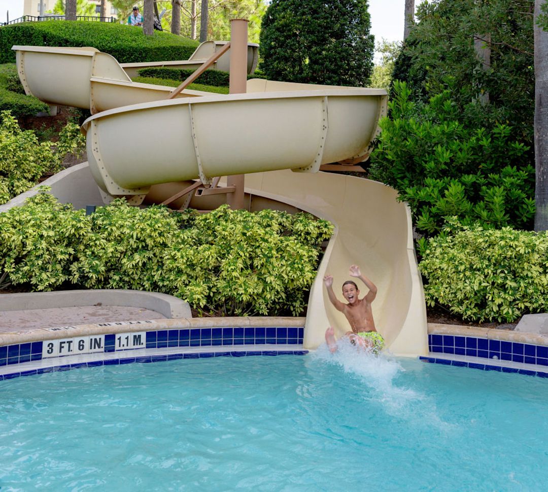 Toboggan de la piscine