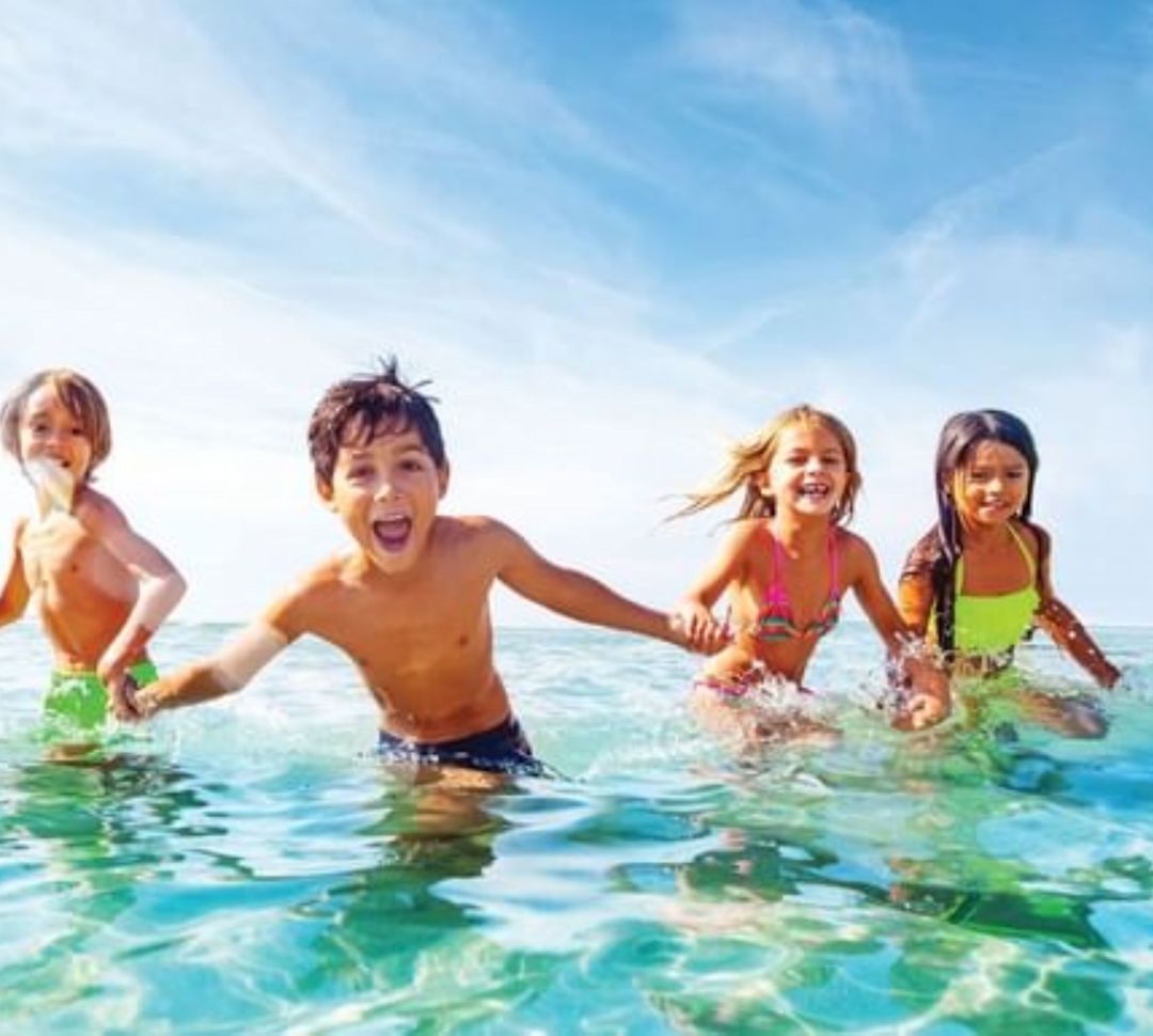 Suda Holly Jolly Kids resmi