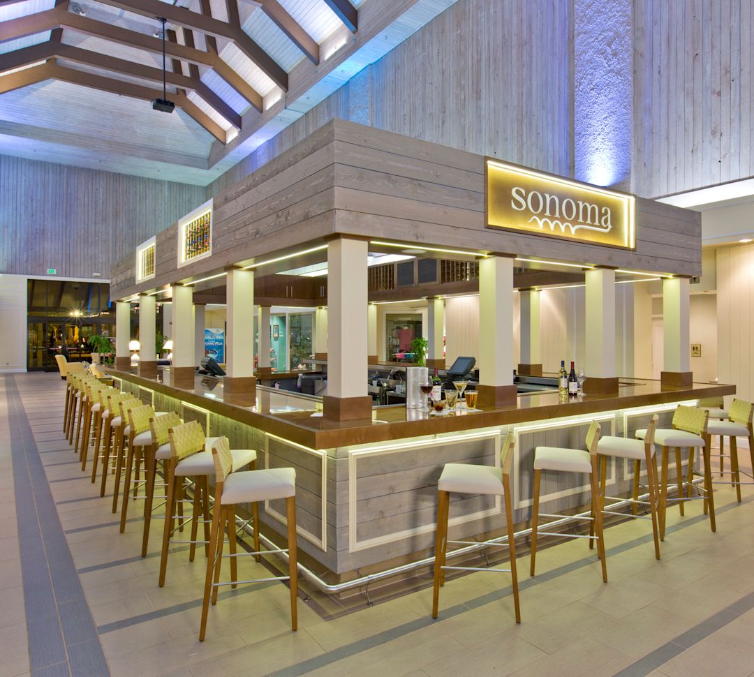 Sonoma Lobby Bar with Cushioned Bar Chairs along the Perimeter