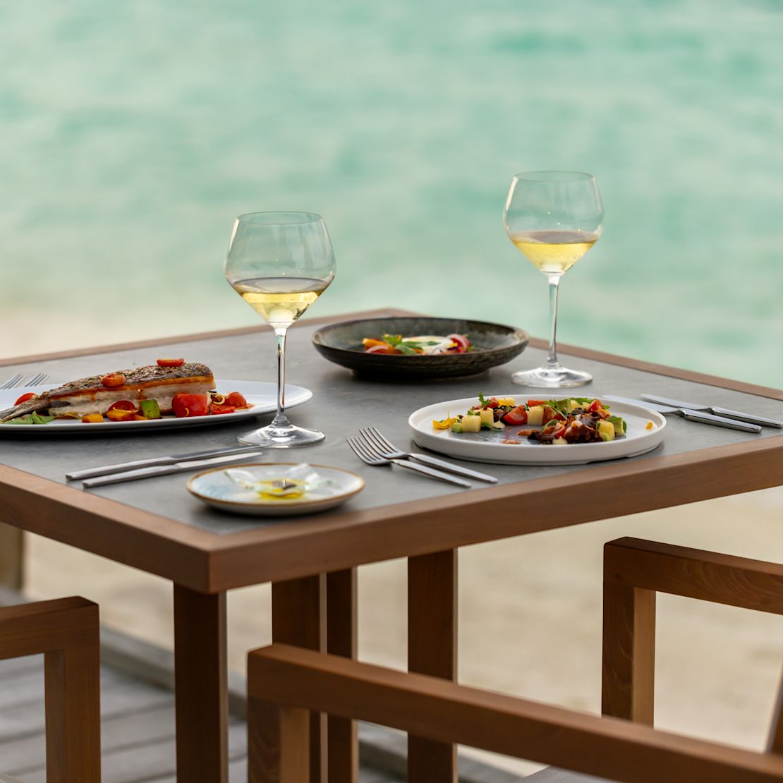 Vilu Restaurant & Bar-transition