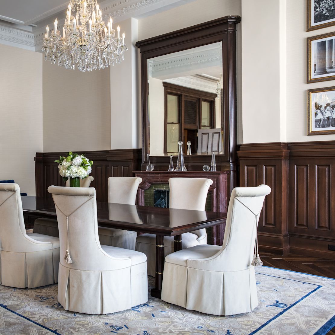 Apartament prezidențial cu zonă de luat masa - Tranziție
