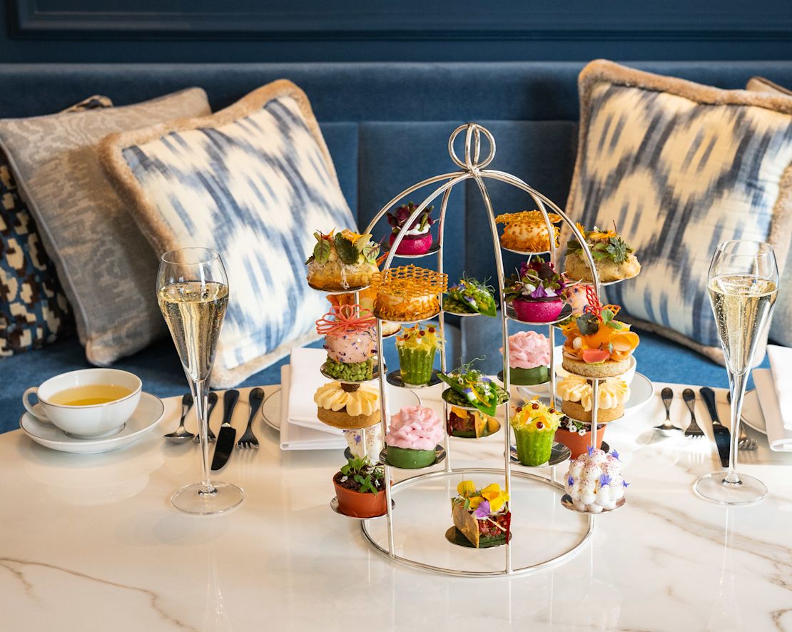 Food and Drinks at Peacock Lounge-transition