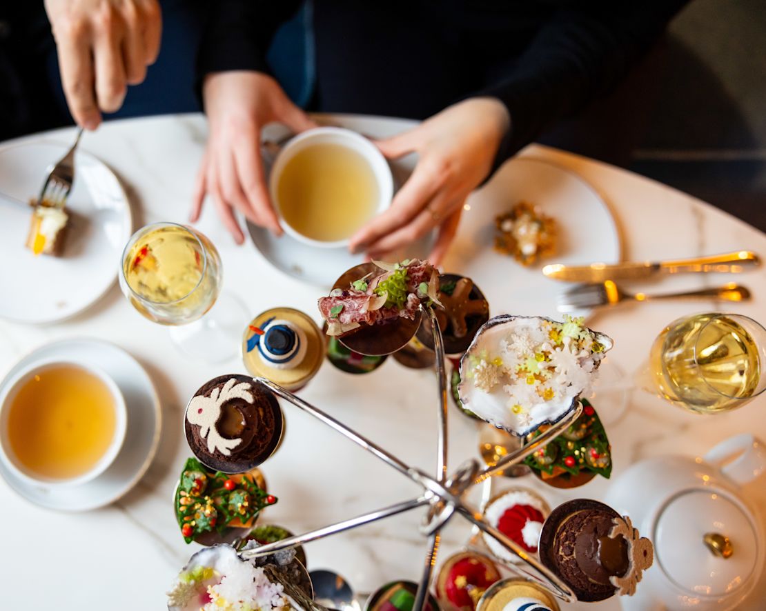 TRANSISI-ALAT PEACOCK