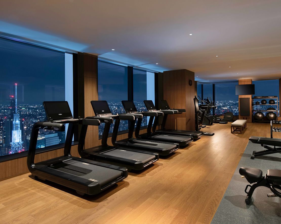 Fitness center-next-transition