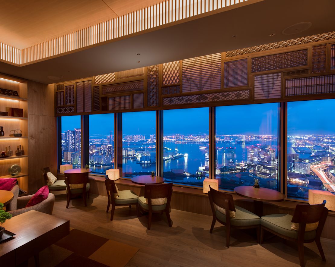 이그제큐티브 라운지 공간-전환