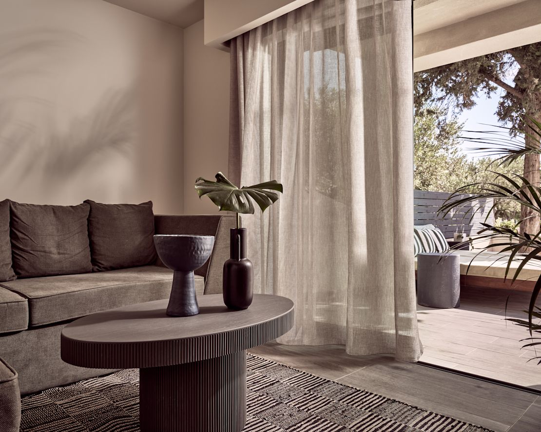 Salle de séjour d'une suite - transition