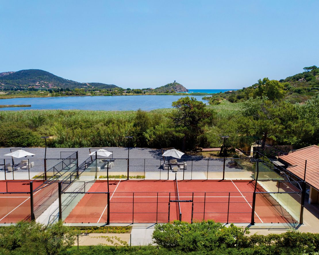 Tennis courts with seating area-transition