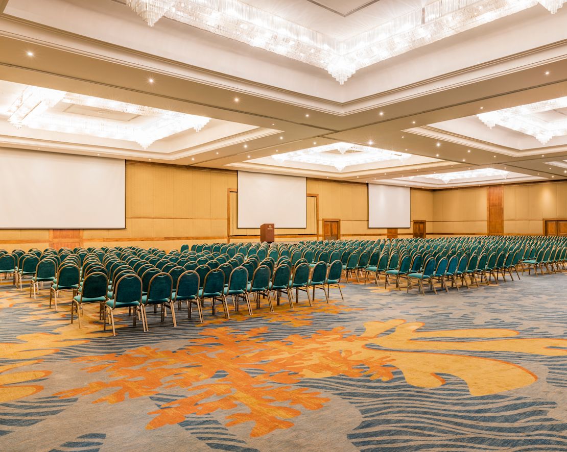 Bolivar Ballroom-transition
