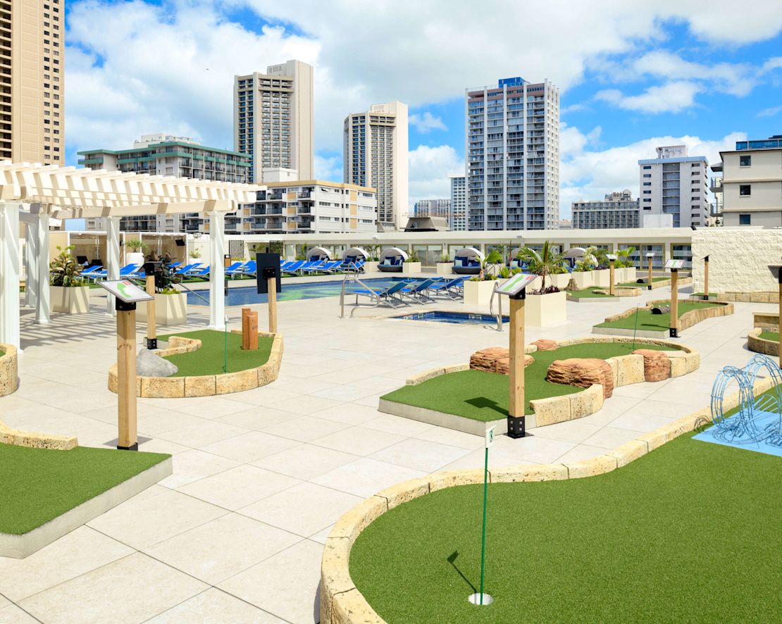 mini golf course, pool-transition