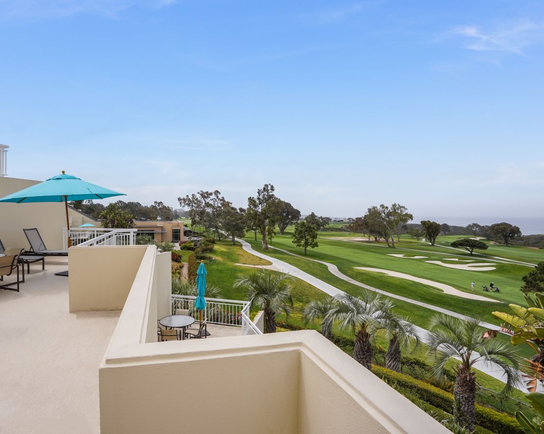 Vista Suite Terrace-transition