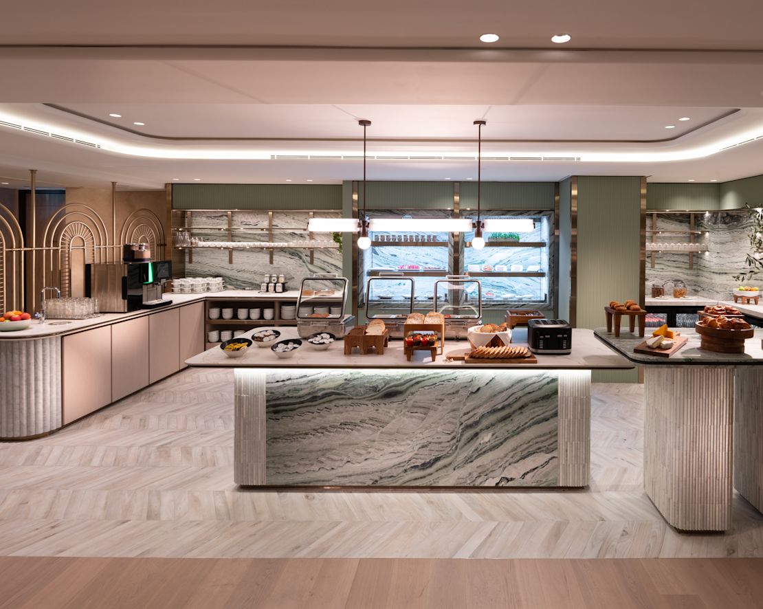 Food in the Executive Lounge-transition