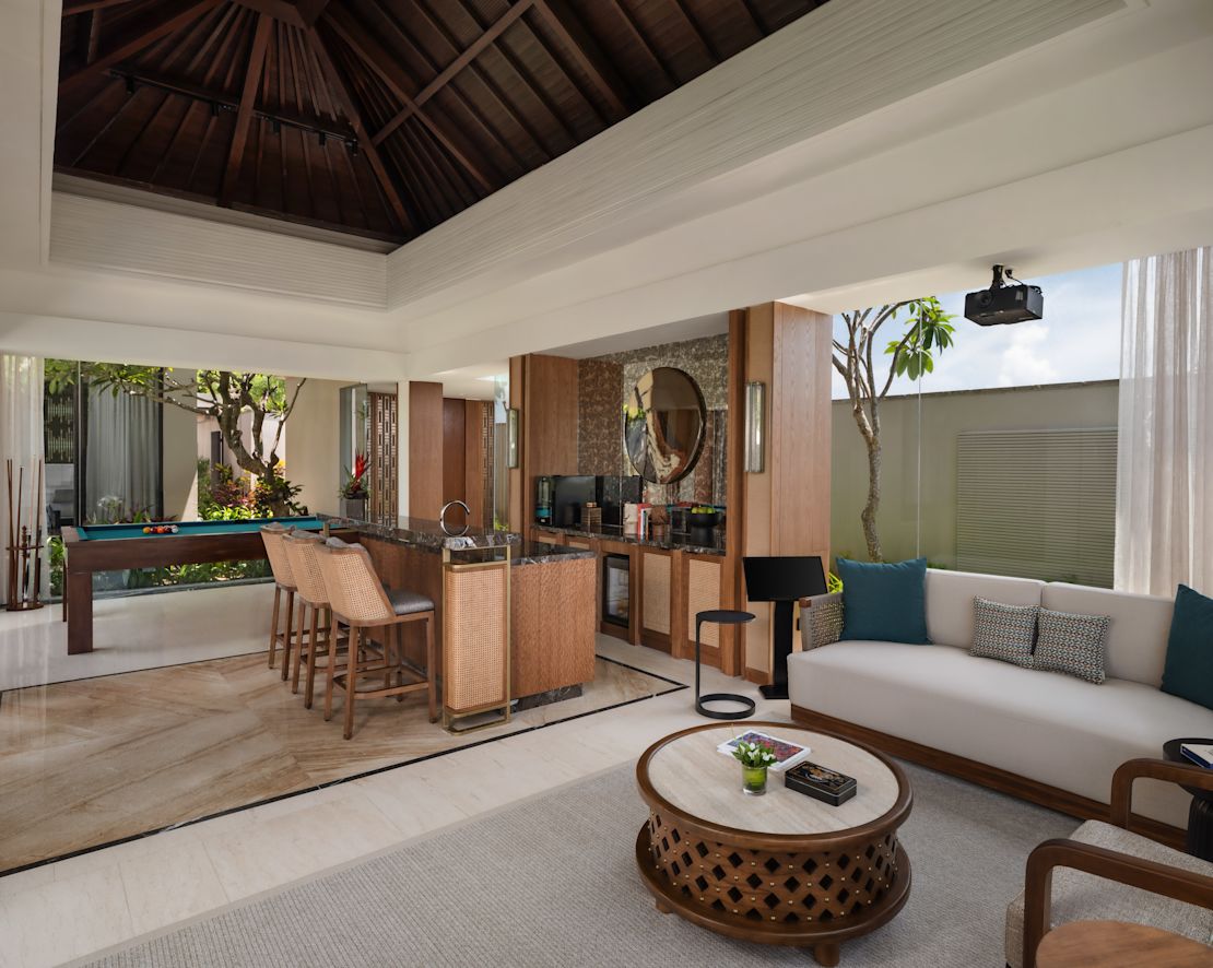 Suite Living Room with Wet Bar and Pool Table-transition