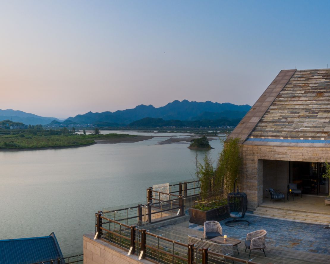 Gedung 6 - individu 10 Deluxe Suites-transisi