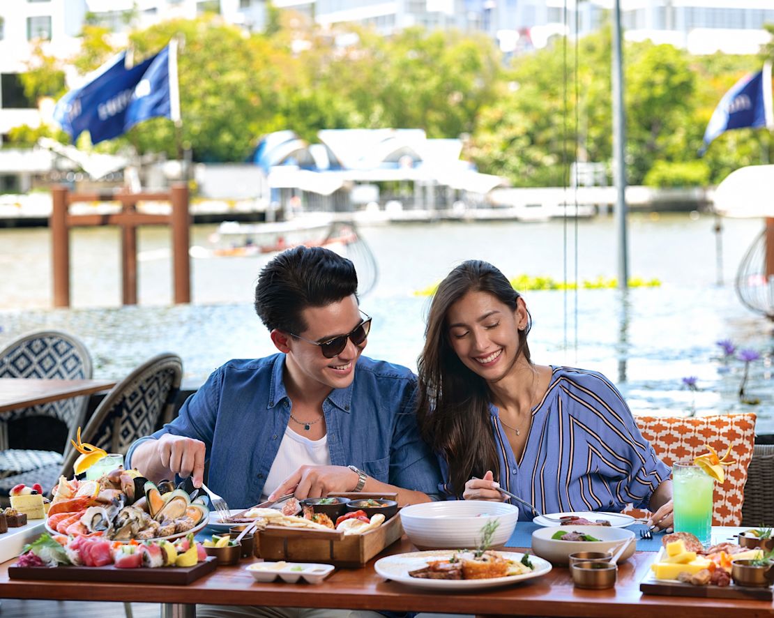 Couple Enjoying Brunch at FLOW Restaurant-transition
