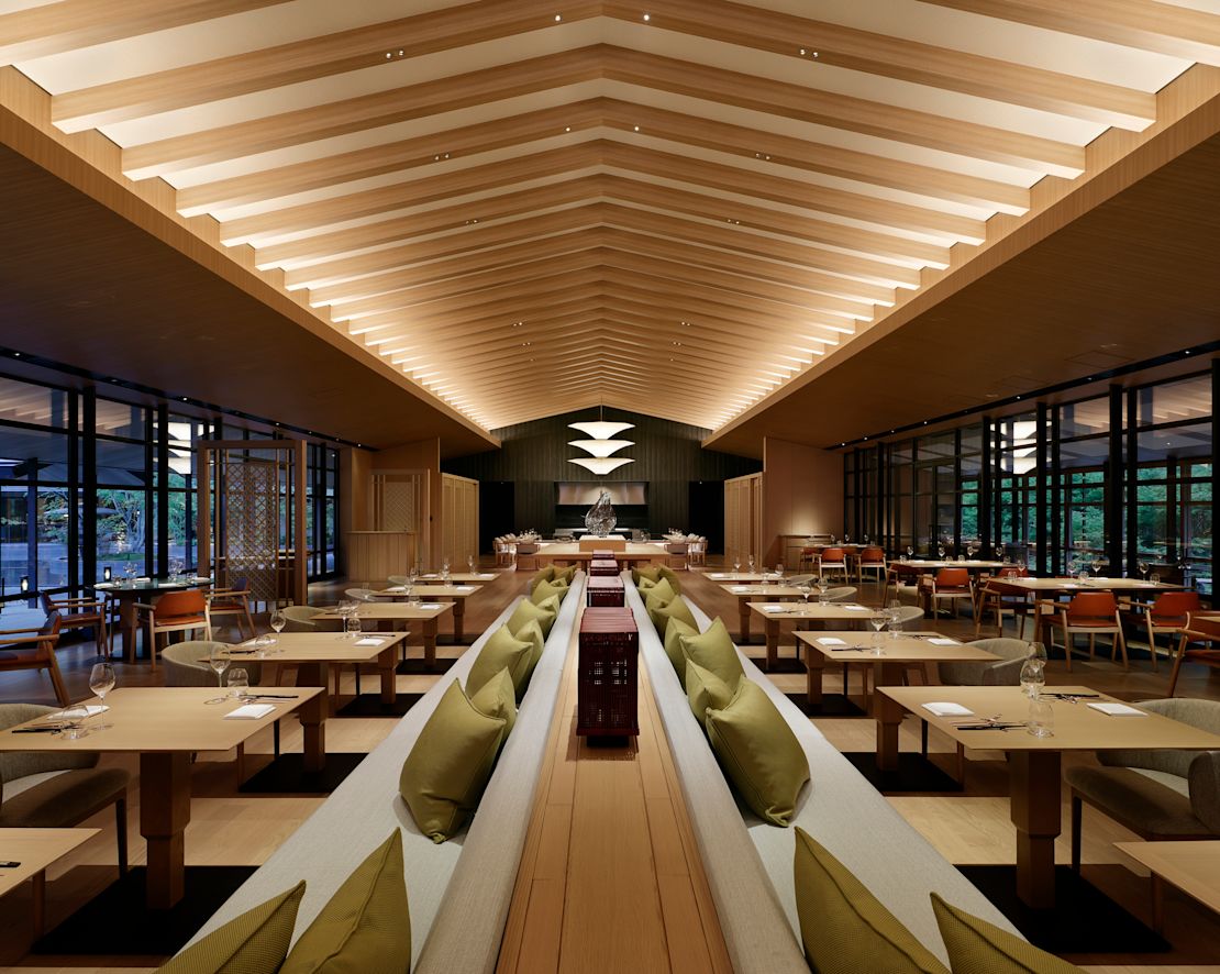 dining area-transition