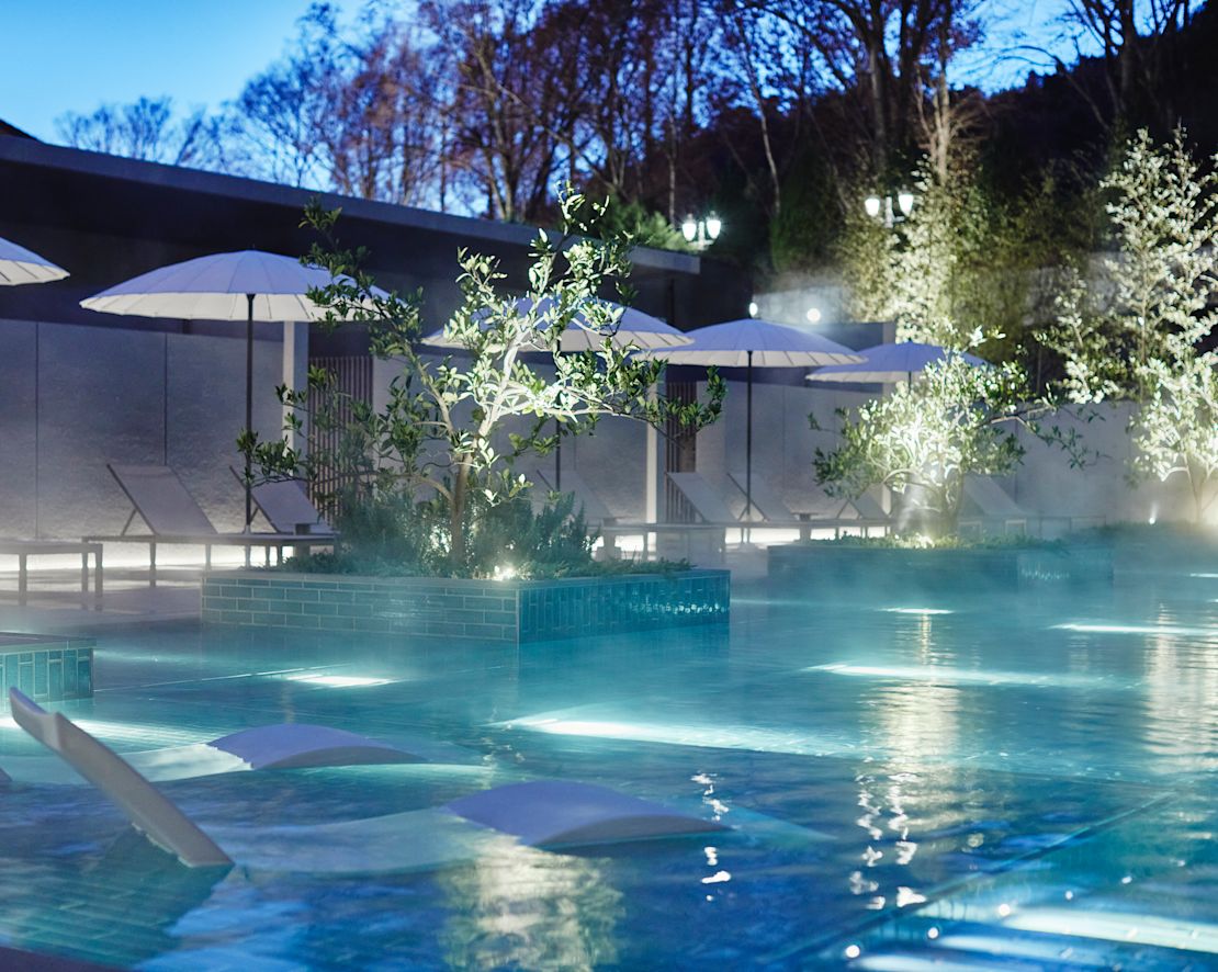Piscina esterna - transito