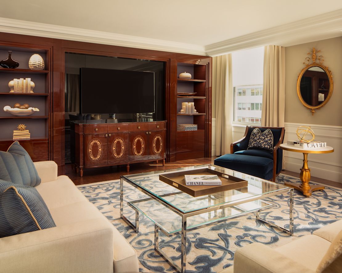 Empire Suite Living Room-next-transition