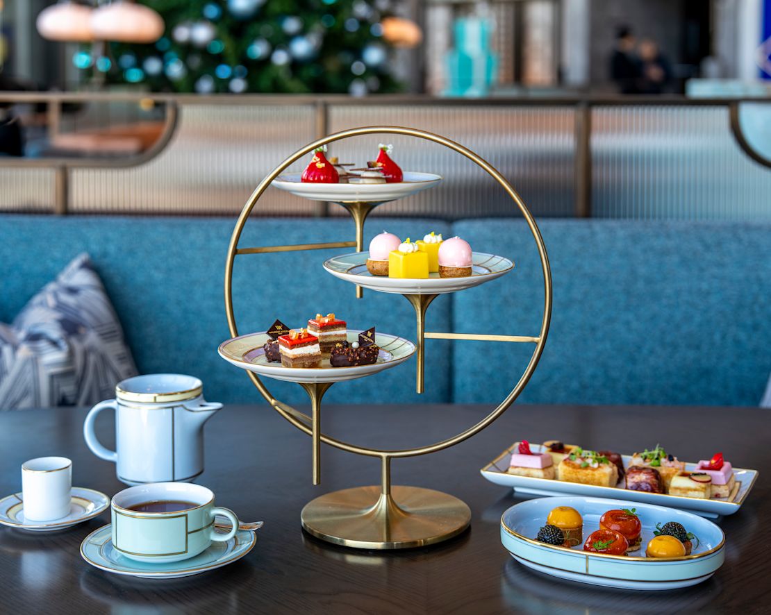 テーブルでお楽しみいただけるティータイムの軽食