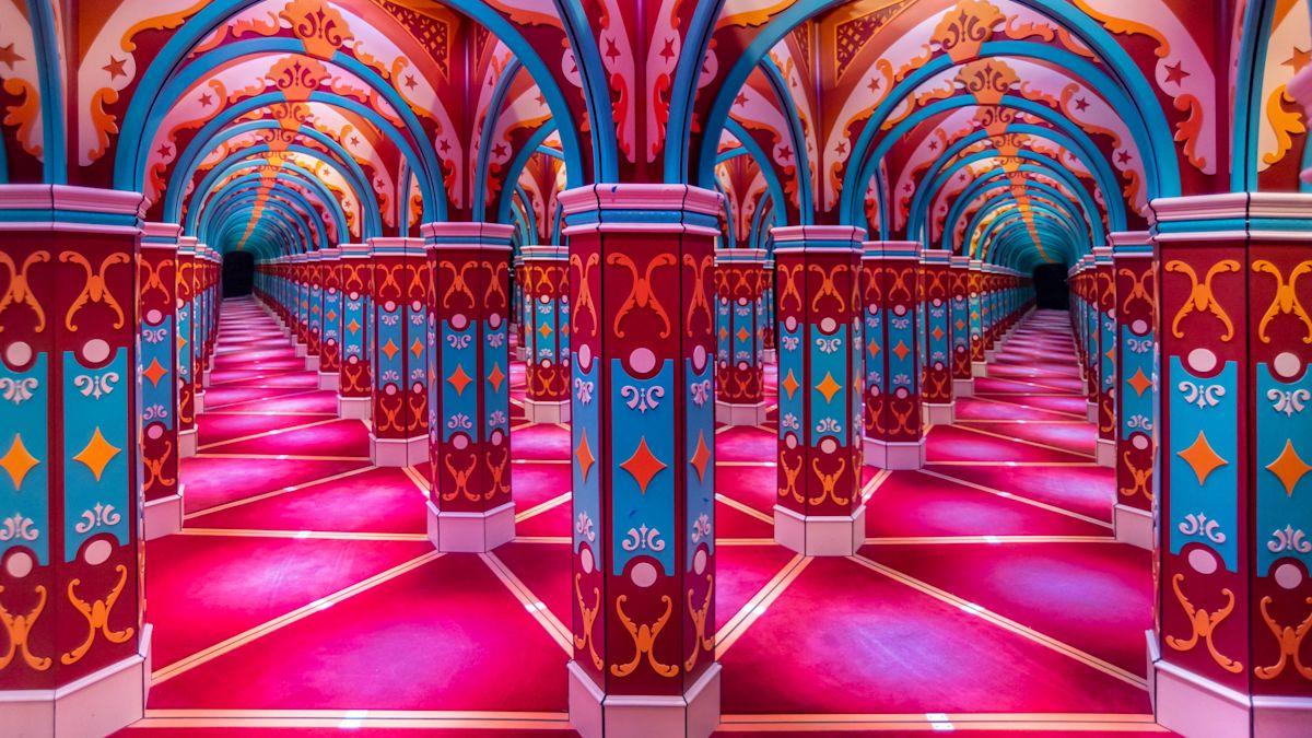 Mirror Maze Union Station