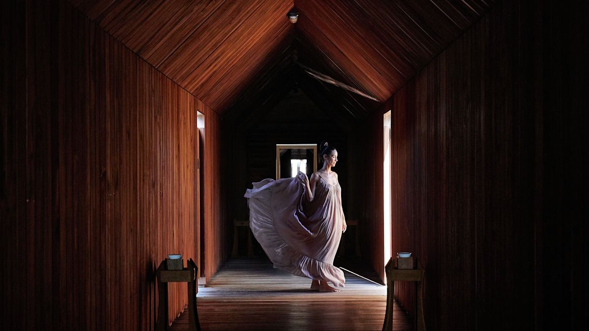 Wanita di Kamar Gelap