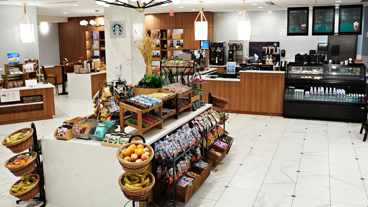 Interior do District Line Cafe & Market