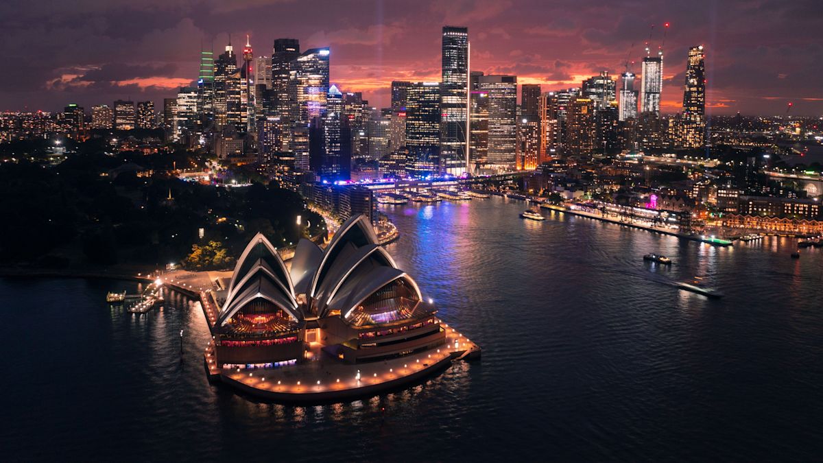 a view of Sydney at night