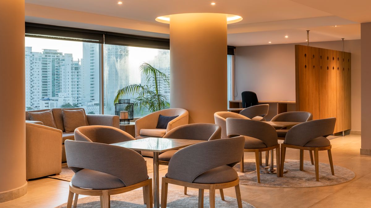Executive Lounge