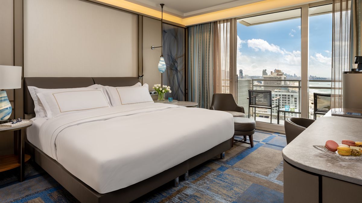 King Vista Premium Room