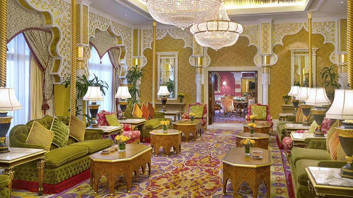 Qasr Suite