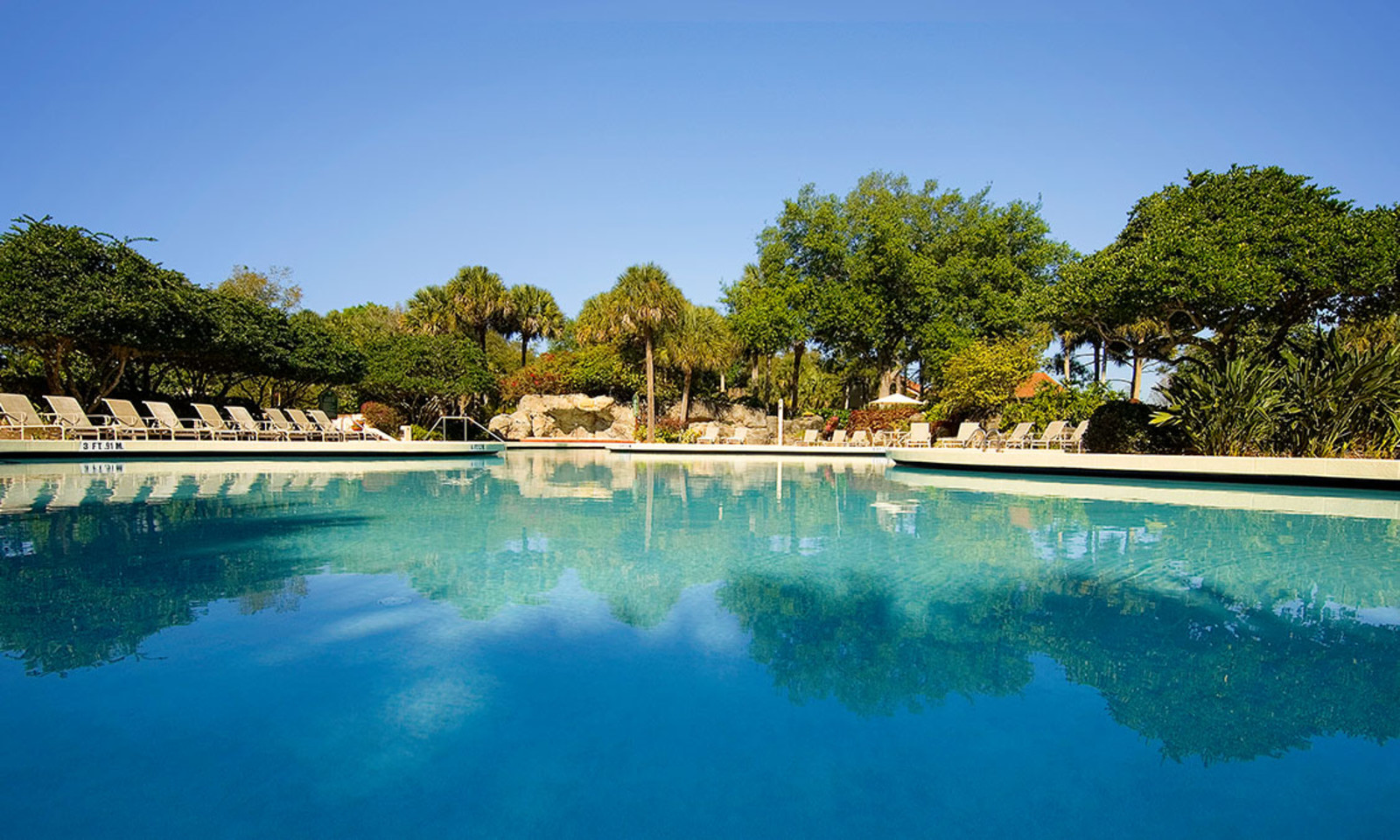 Outdoor Swimming Pool