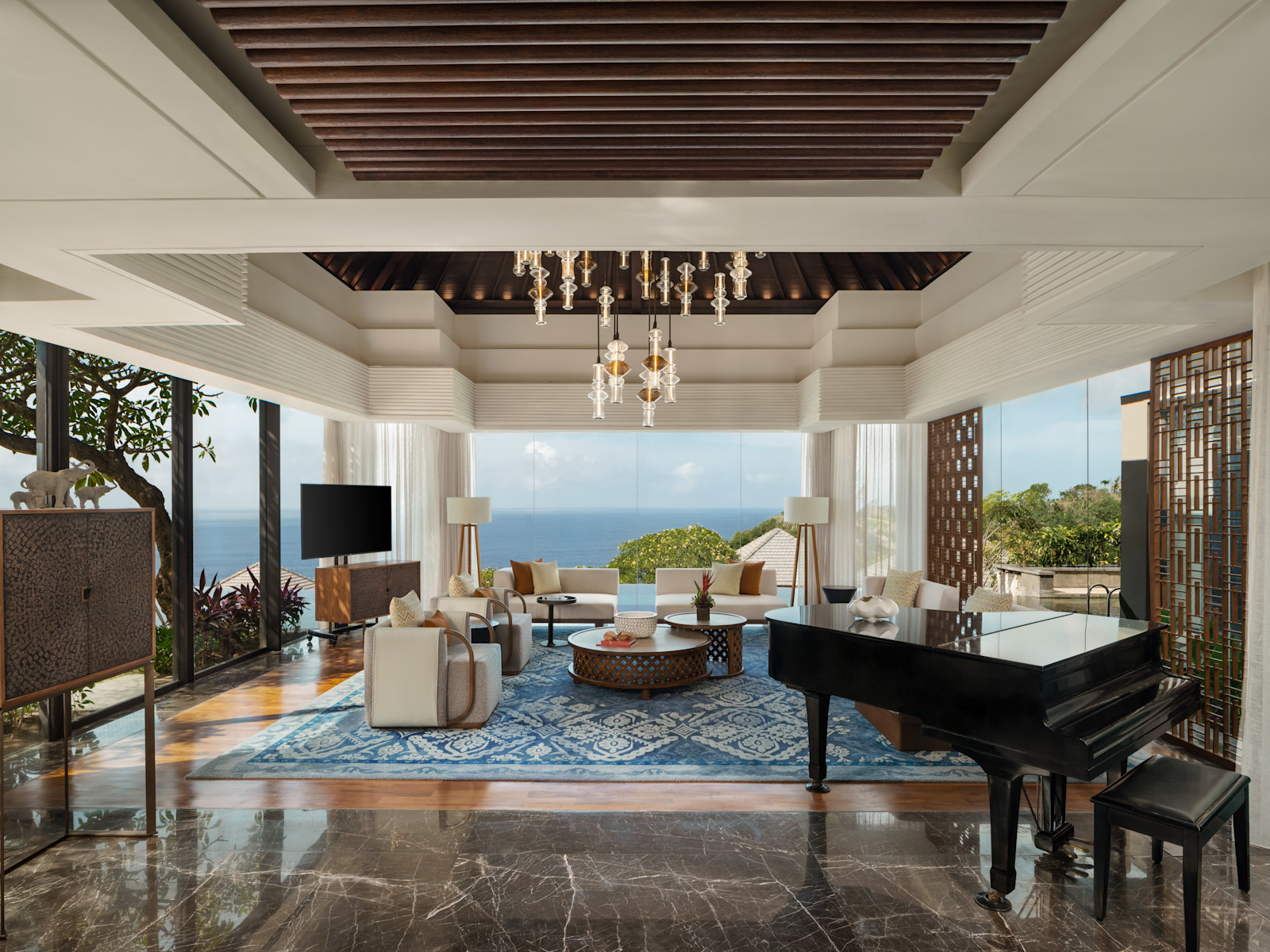 Suite Living Room with Piano and Ocean View