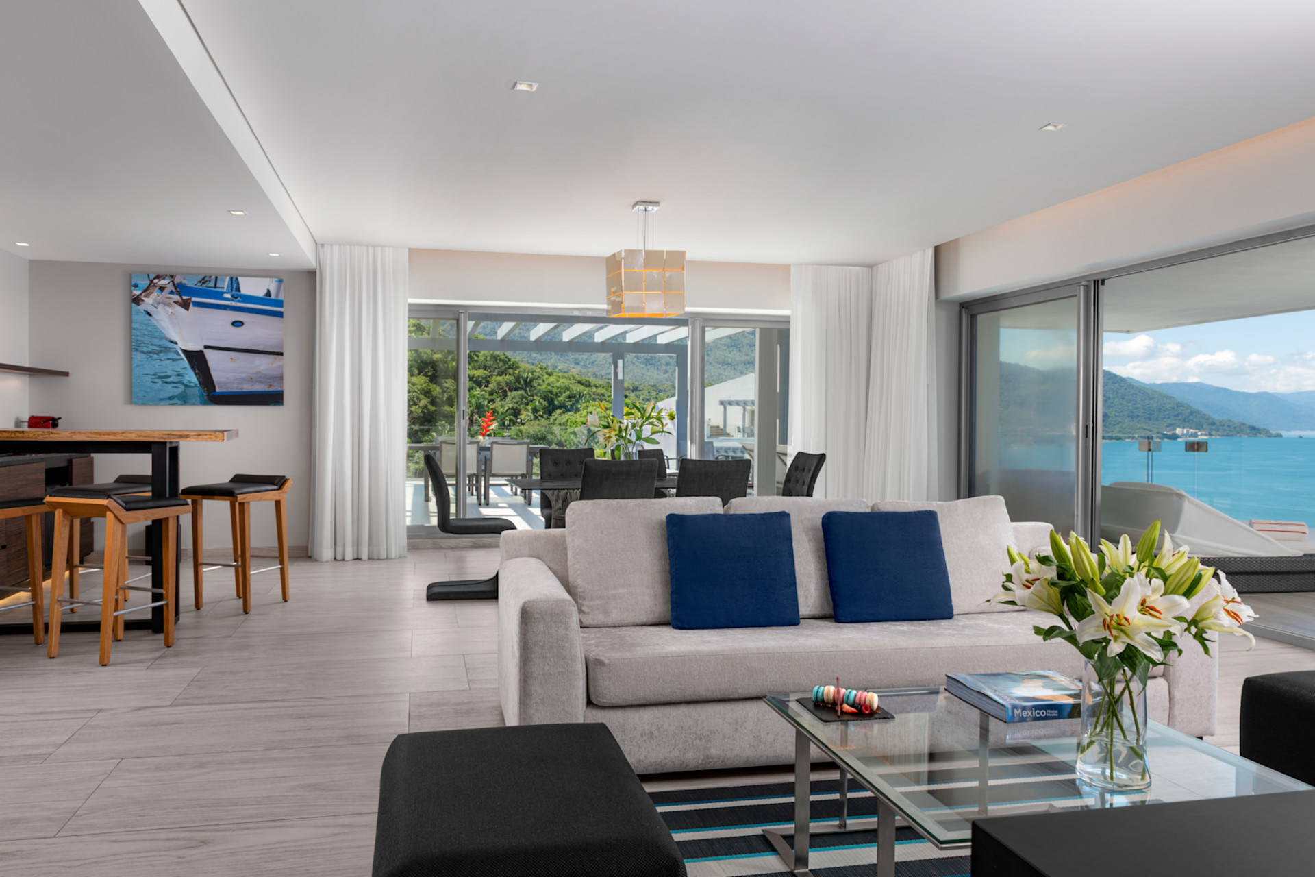 Presidential Süit Oturma Alanı