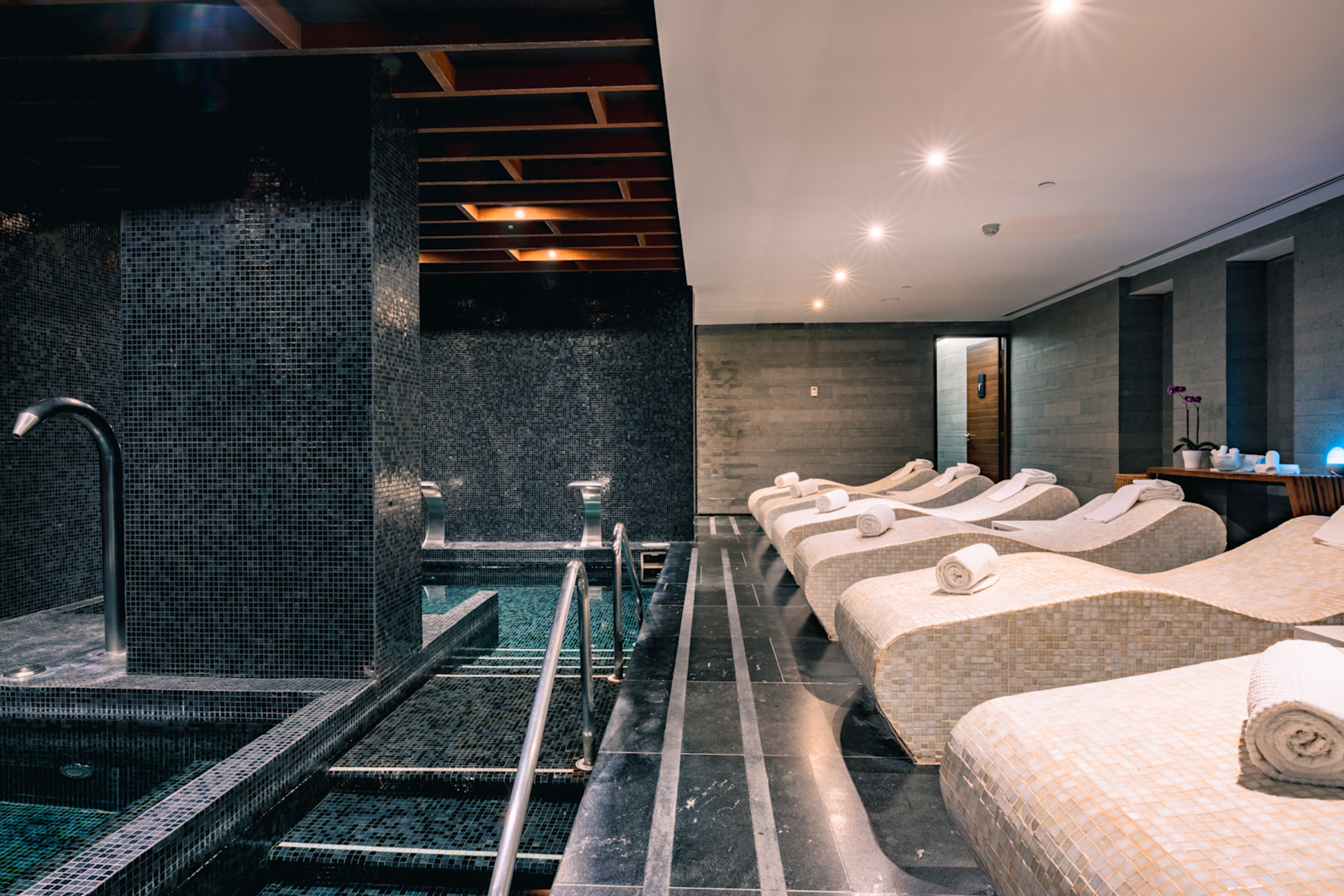 eforea Spa Hydrotherapieraum, Whirlpool