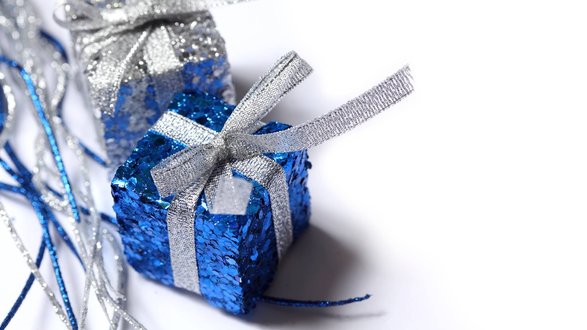 Hanukkah Theme Presents