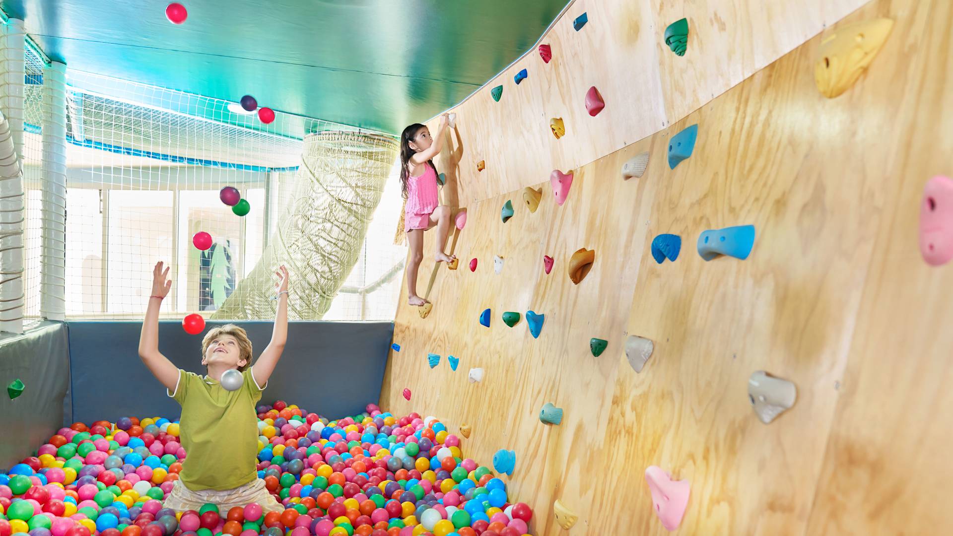 Kids Club