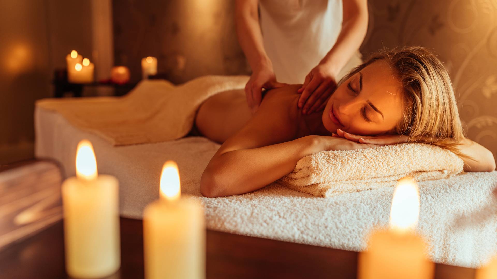 spa massage with guest
