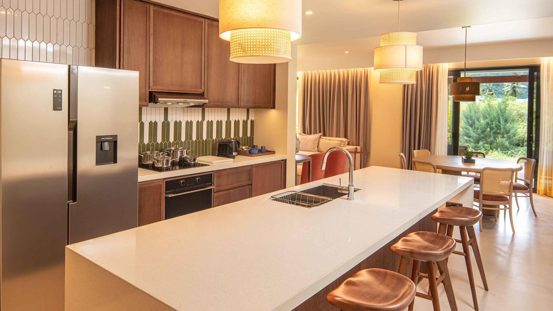 พื้นที่ครัวในห้องสวีทของโรงแรม