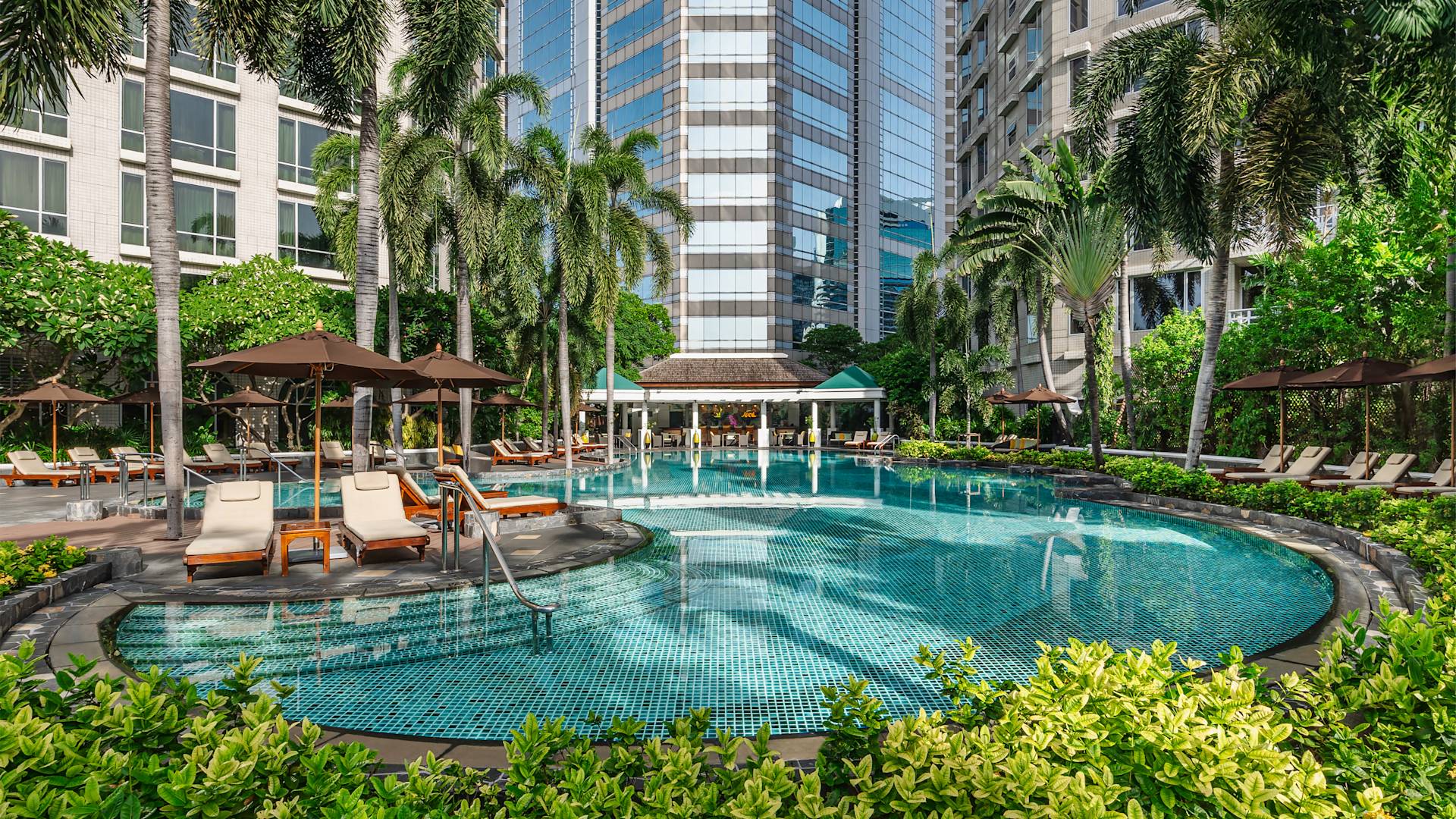Hotel Swimming Pool