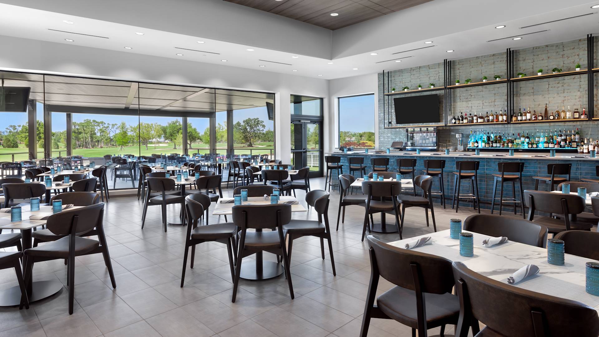 アイレロン・アビエーターズ・クラブのダイニングエリア