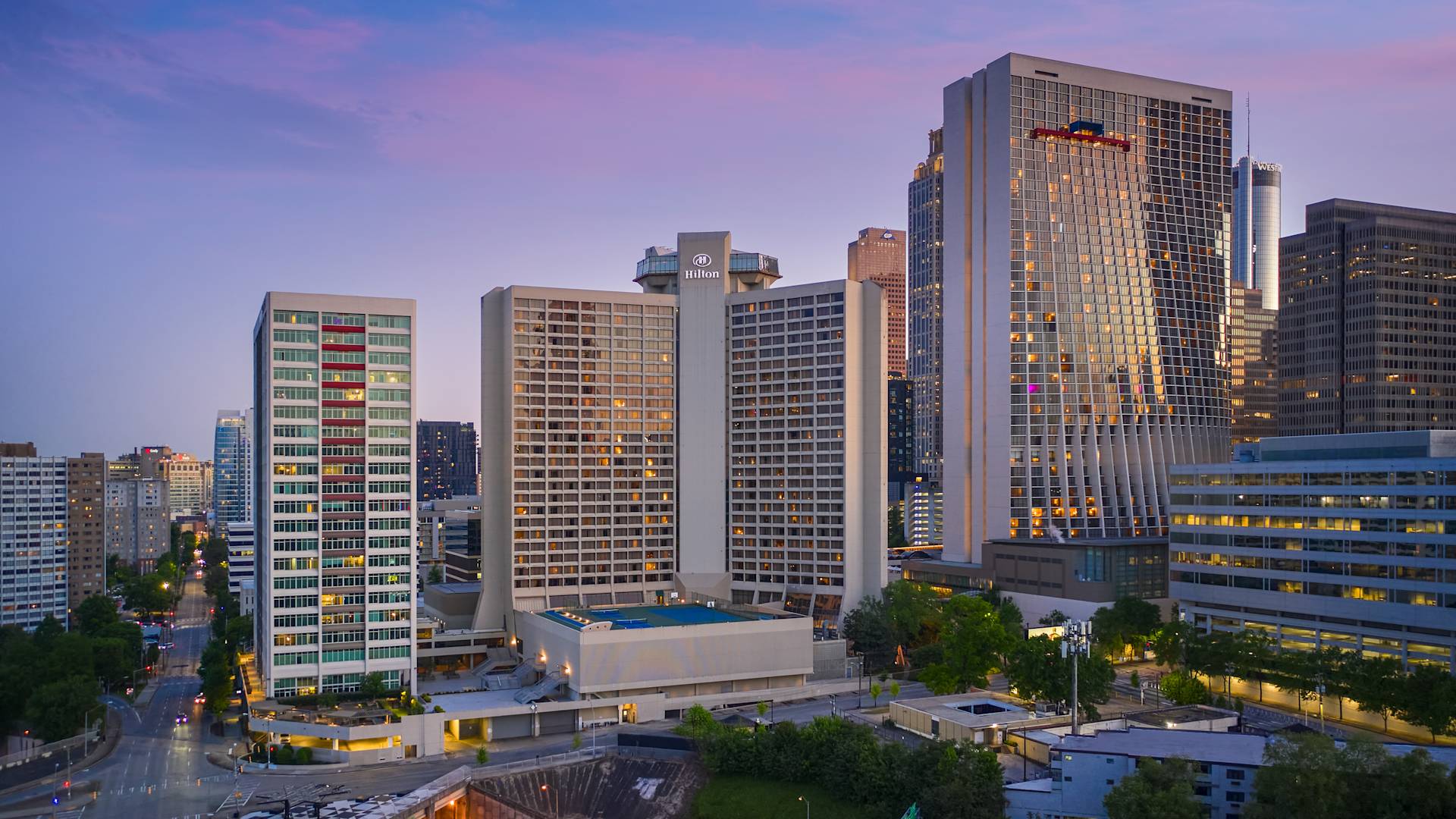 Vedere aeriană a exteriorului hotelului