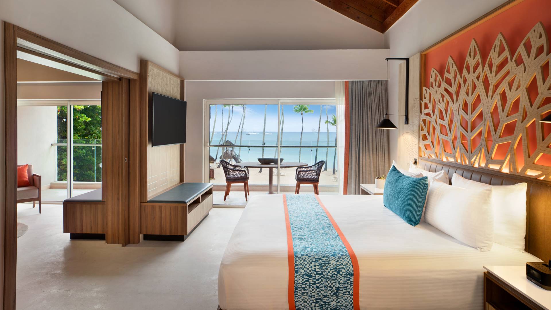 Oceanfront King Suite