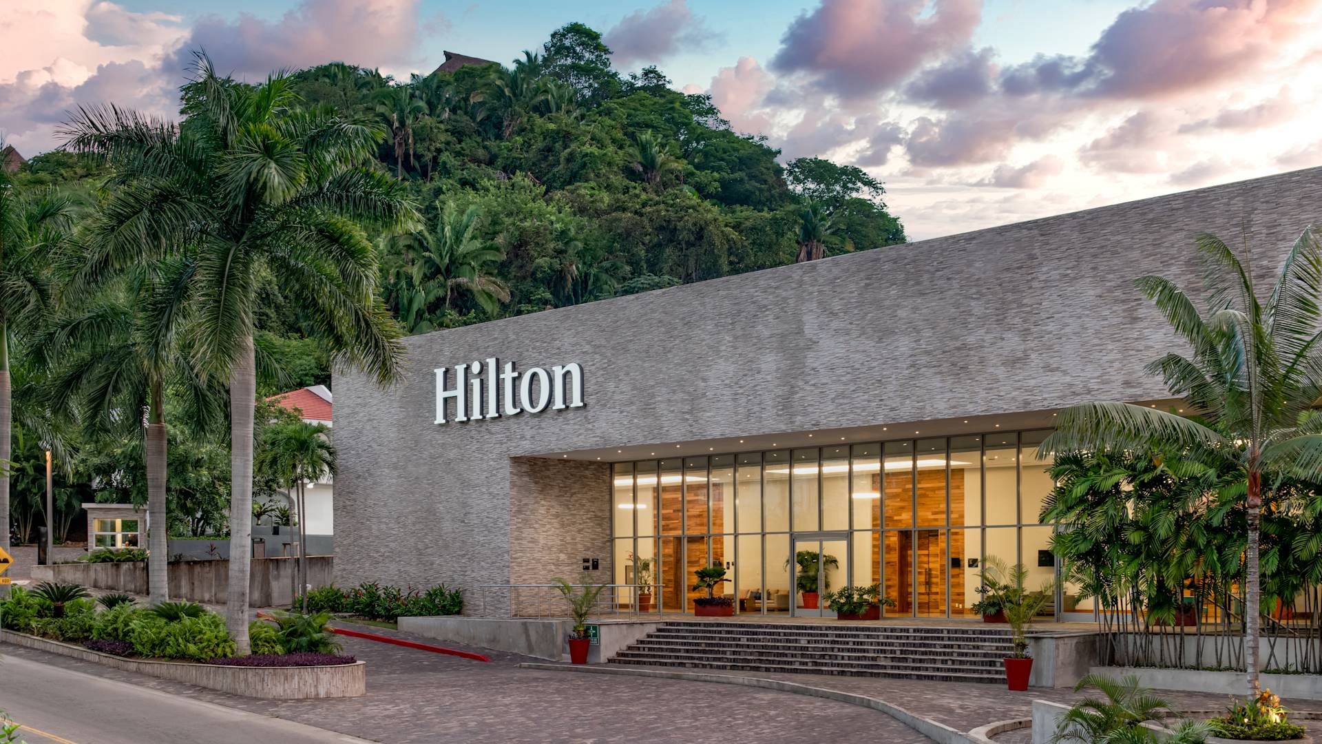 コンベンションセンターの入り口