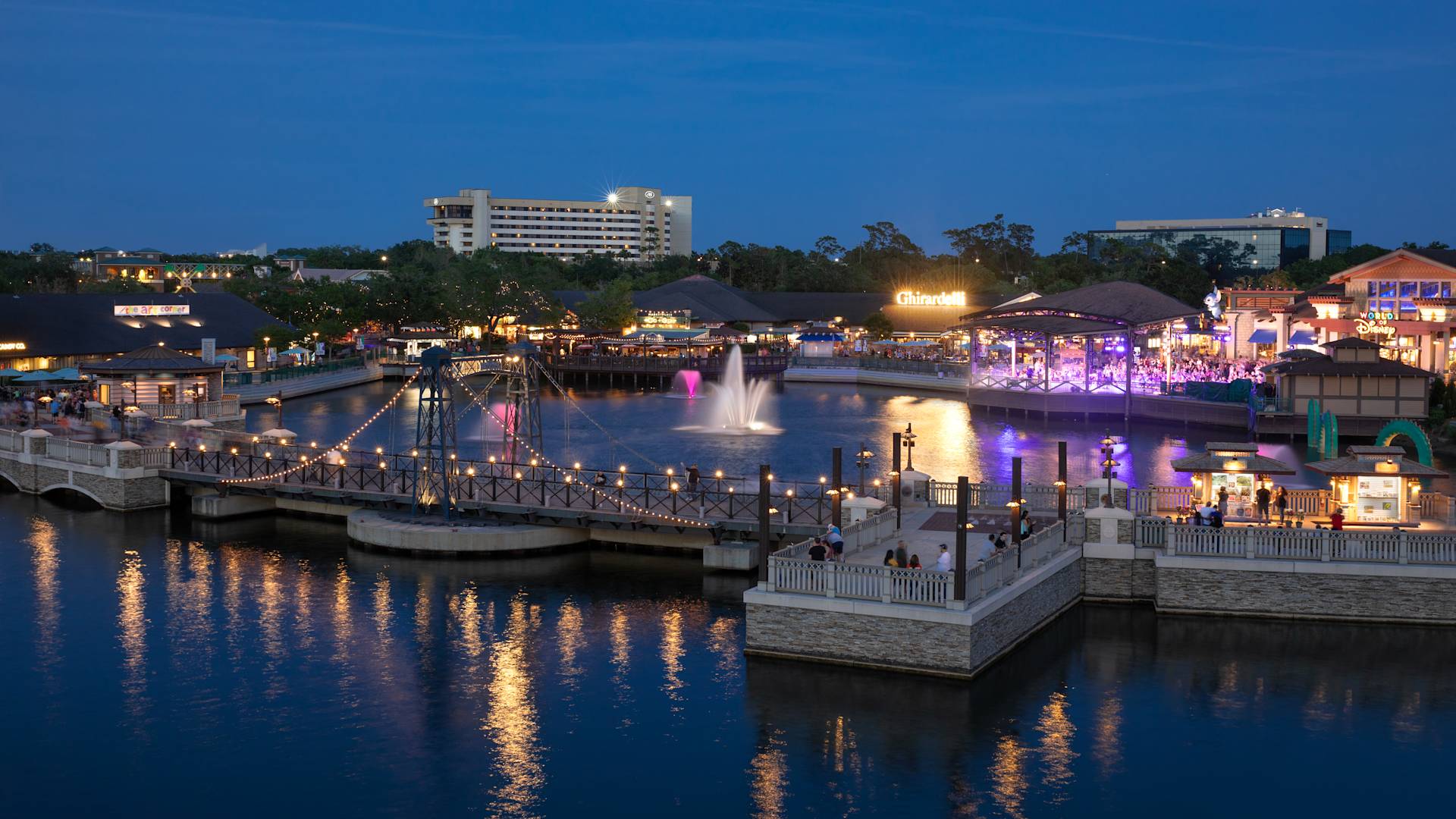 Disney musim semi pada malam hari